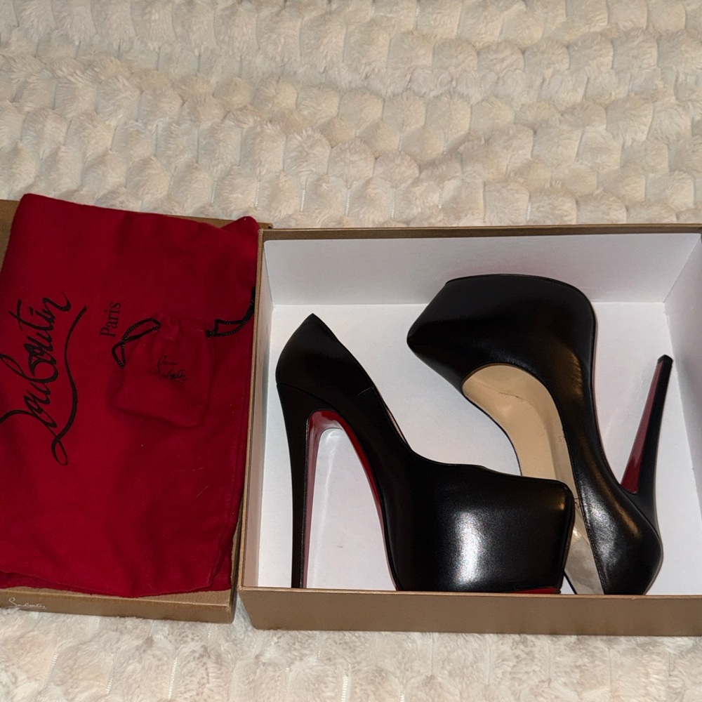 Christian Louboutin Black Platform Daffoldil Pumps